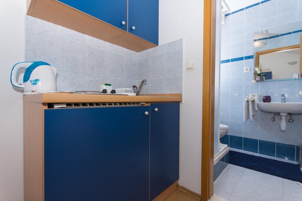 Marko Apartments Kaštela Buitenkant foto