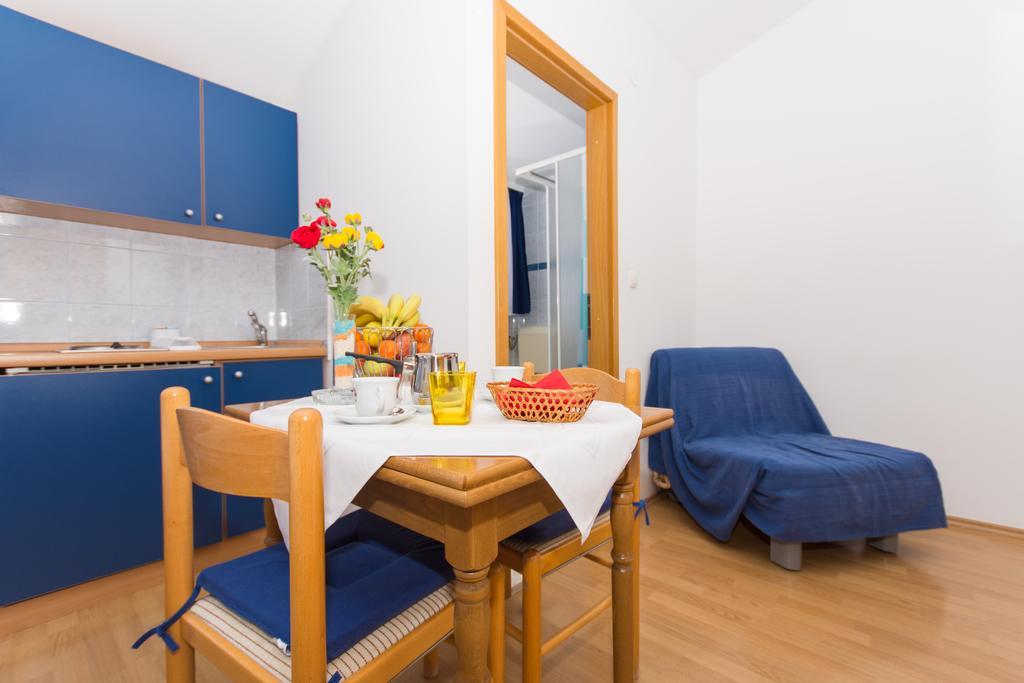 Marko Apartments Kaštela Buitenkant foto