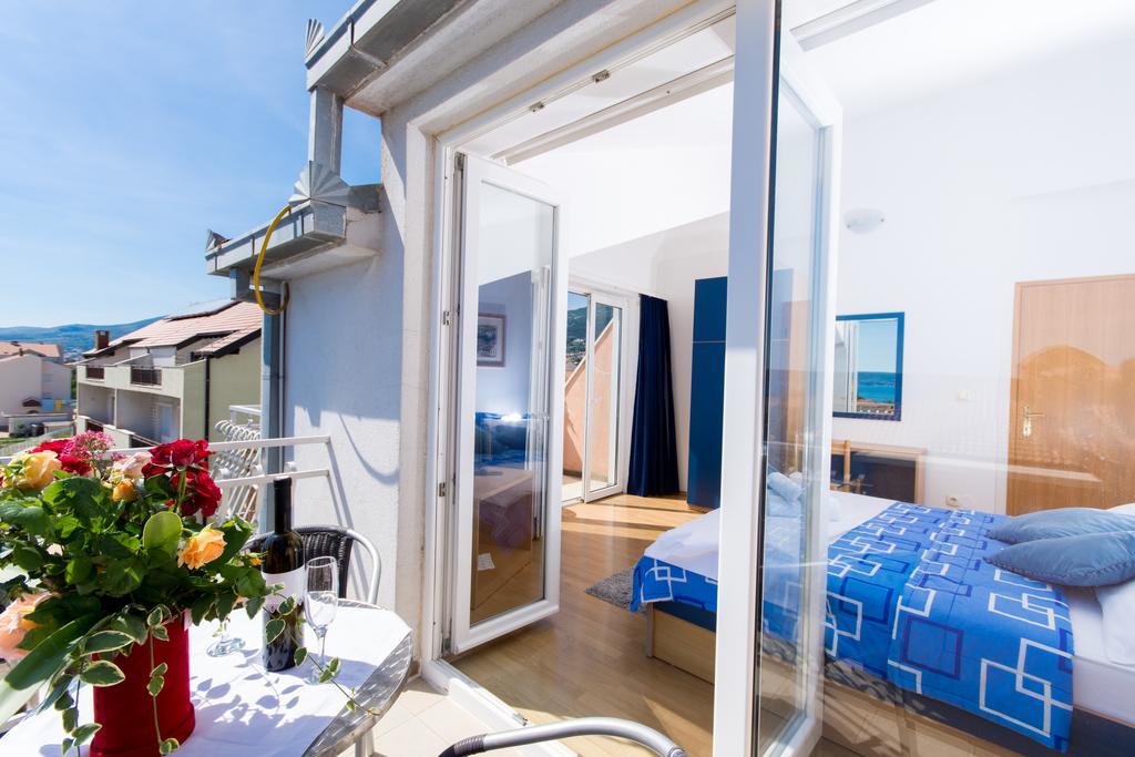 Marko Apartments Kaštela Buitenkant foto