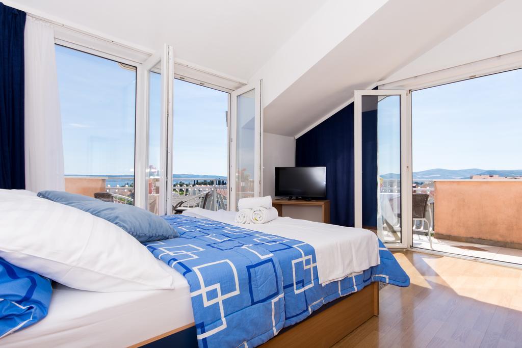 Marko Apartments Kaštela Buitenkant foto