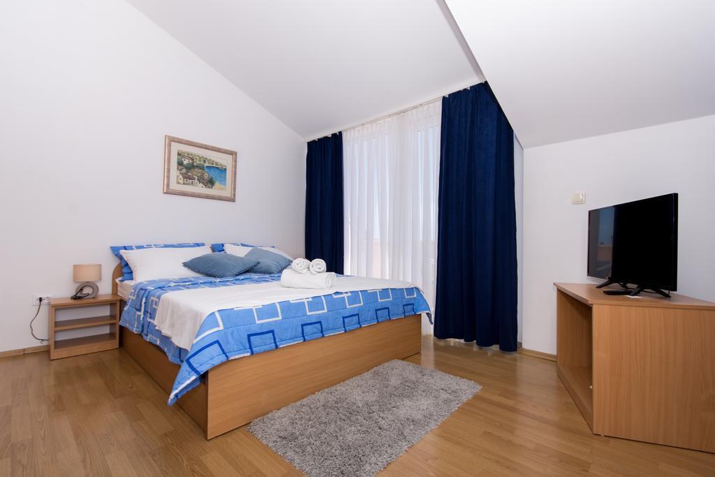 Marko Apartments Kaštela Buitenkant foto