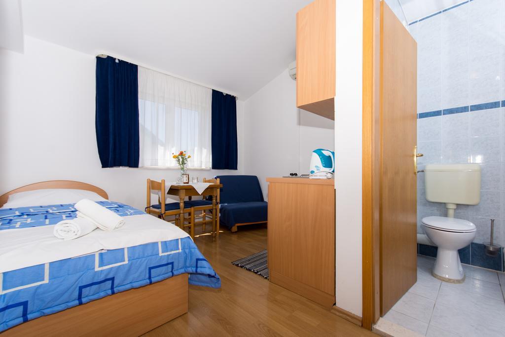 Marko Apartments Kaštela Buitenkant foto