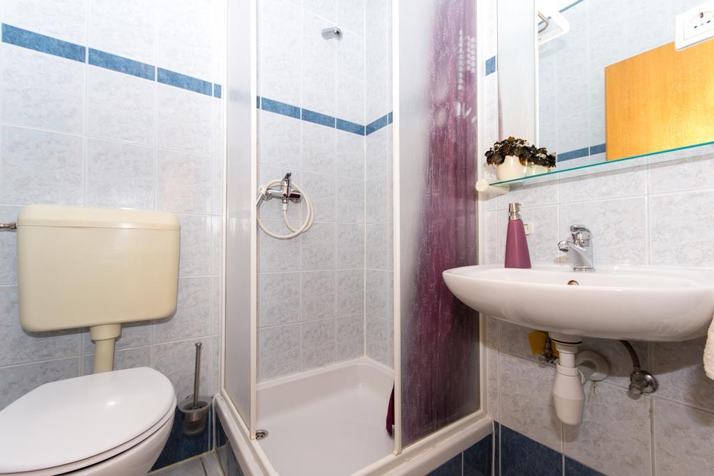 Marko Apartments Kaštela Buitenkant foto