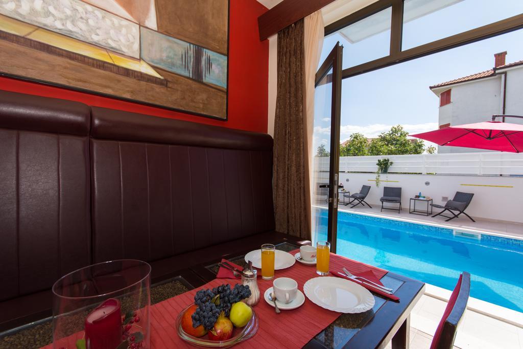 Marko Apartments Kaštela Buitenkant foto