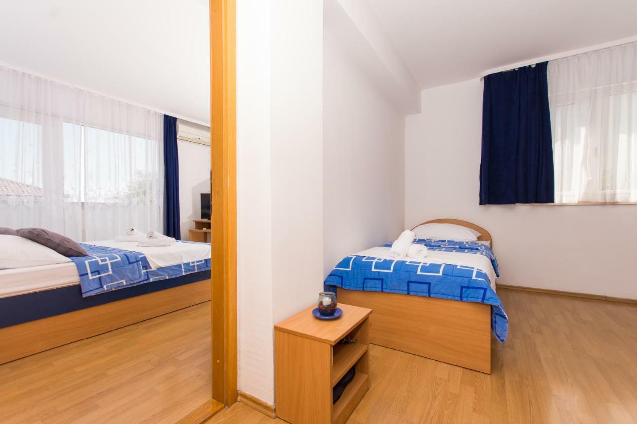 Marko Apartments Kaštela Buitenkant foto