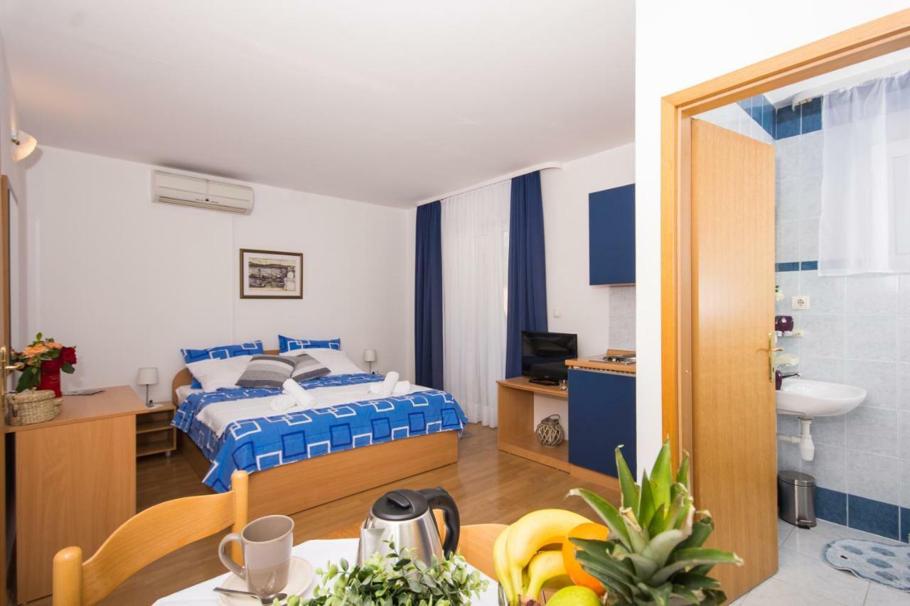 Marko Apartments Kaštela Buitenkant foto