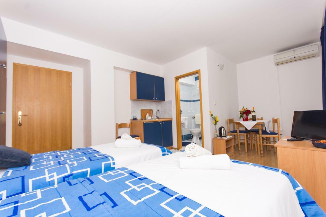 Marko Apartments Kaštela Buitenkant foto